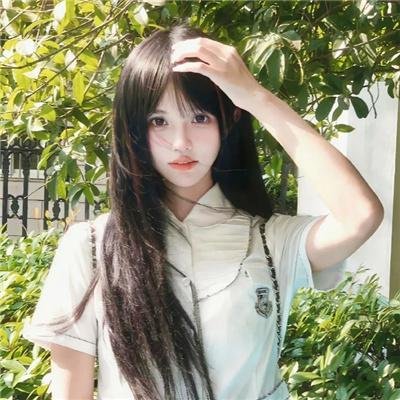 魔手娇娃